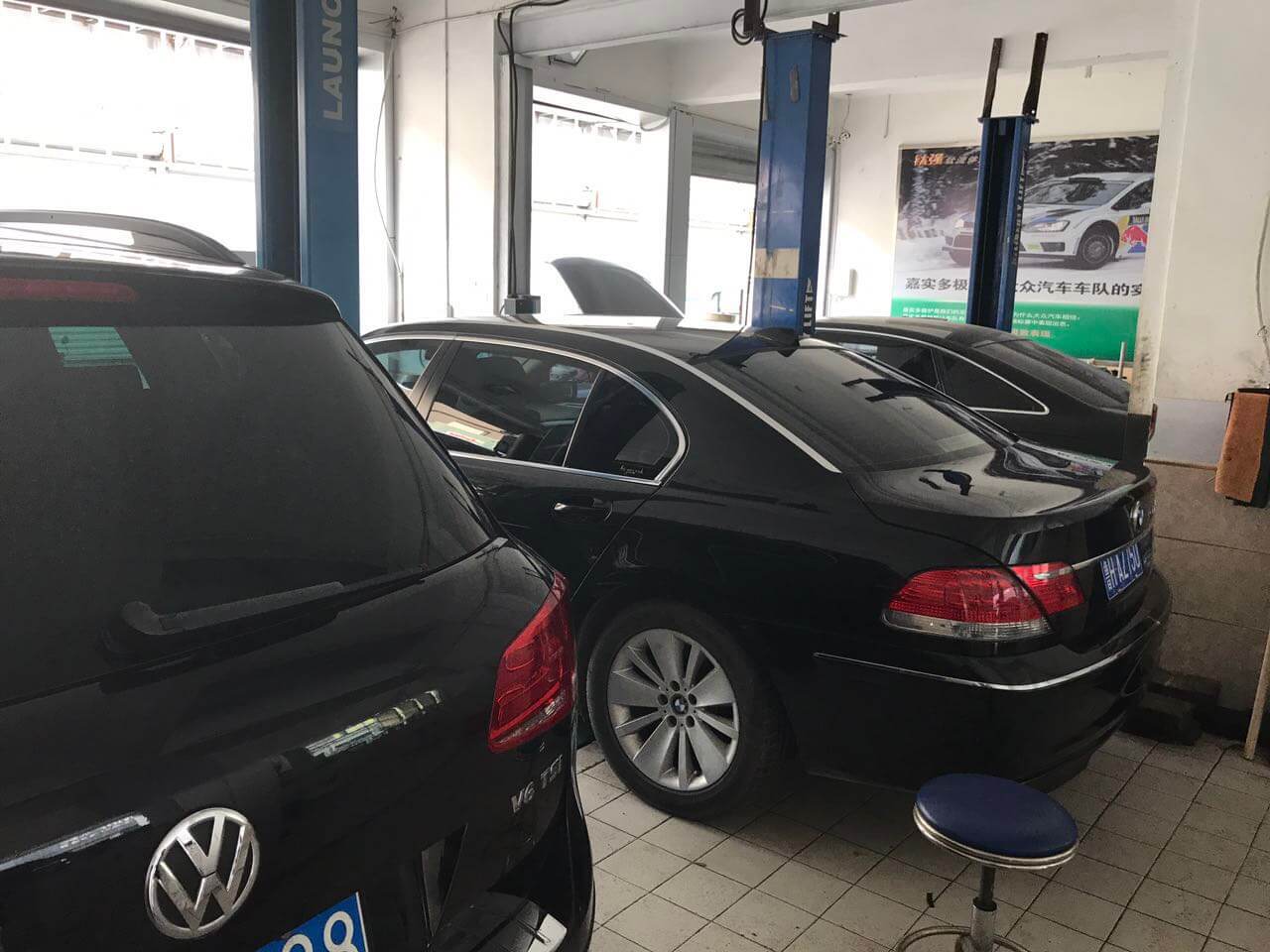 奧迪冷卻液表面一層油與哪些原因有關(guān)？
