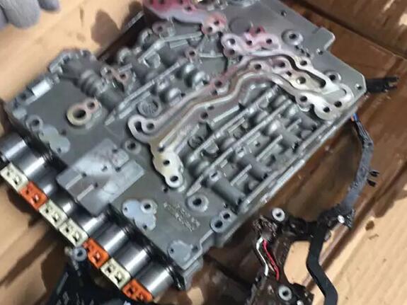 汽車鋰離子動力電池如何使用及維護呢？