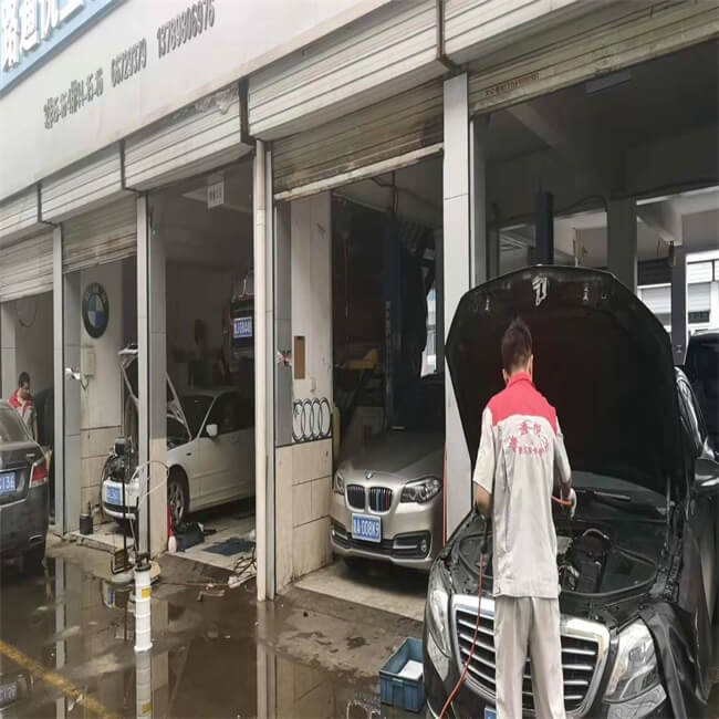 濟(jì)南沃爾沃汽車維修哪家好：汽車電瓶虧電怎么辦？