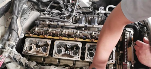 汽車發(fā)動機怠速抖動是什么原因引起的？
